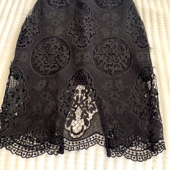 BEBE STRAPLESS BLACK MINI DRESS - Picture 3 of 6